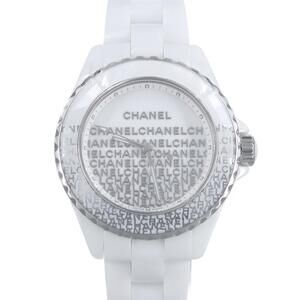 Chanel J12 Wanted de 33mm Ceramic H7419 Wristwatch Quartz